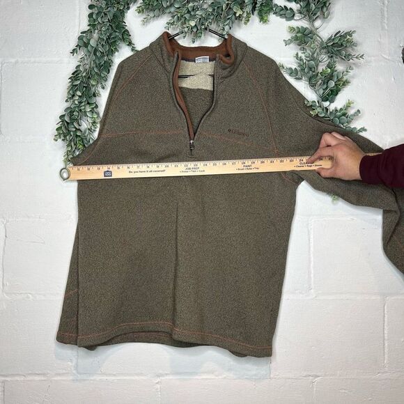 Columbia 1/4 zip sweater - Picture 4 of 5
